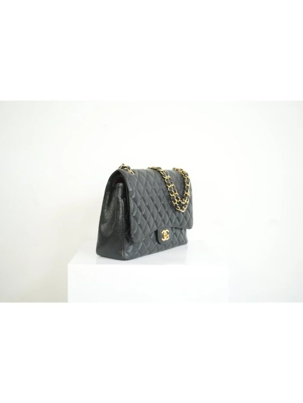 CHANEL good